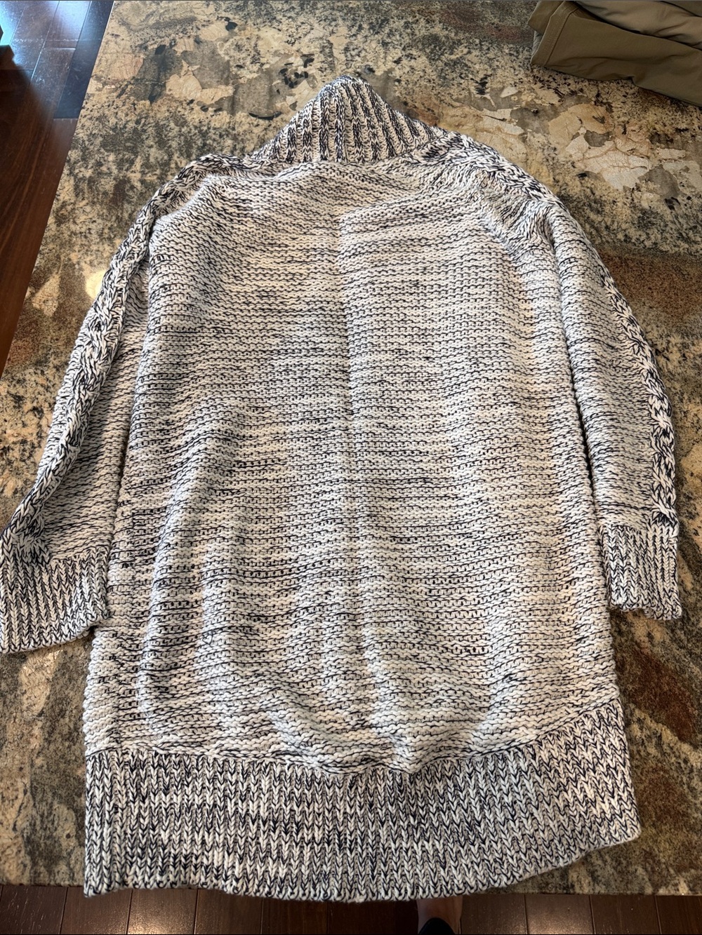 GAP Navy & White Chunky Knit Cardigan - Picture 2 of 4